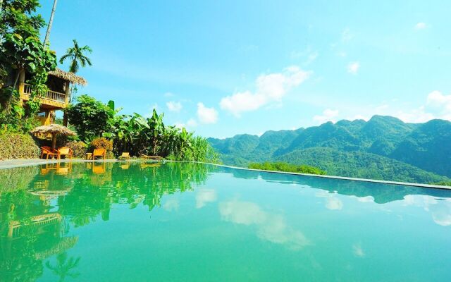 Puluong Natura Bungalow