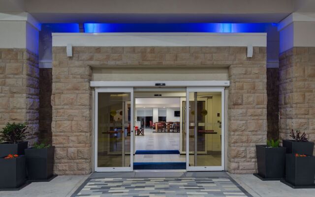 Holiday Inn Express & Suites Fleming Island