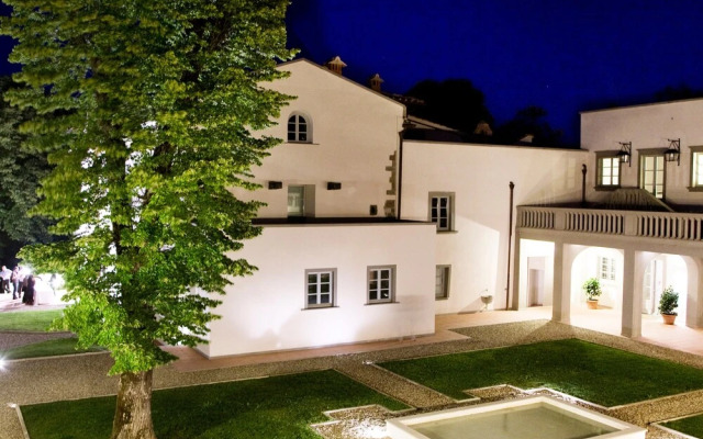 Palagio 12 in Chianti With Shared Pool