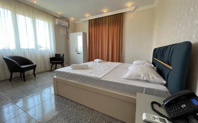 Hotel Carleone