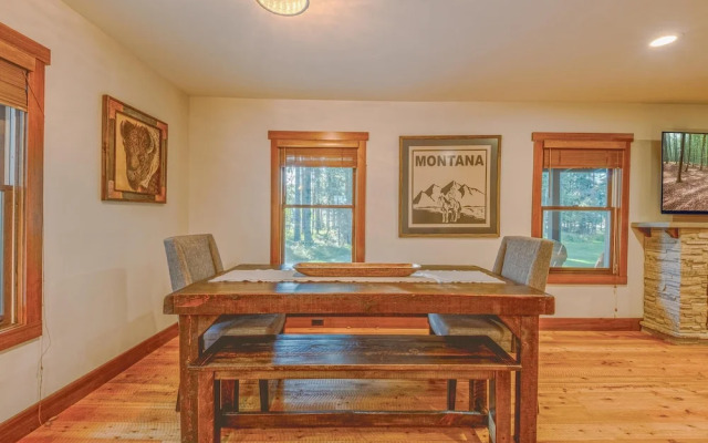 Spotted Bear Cabin For 6