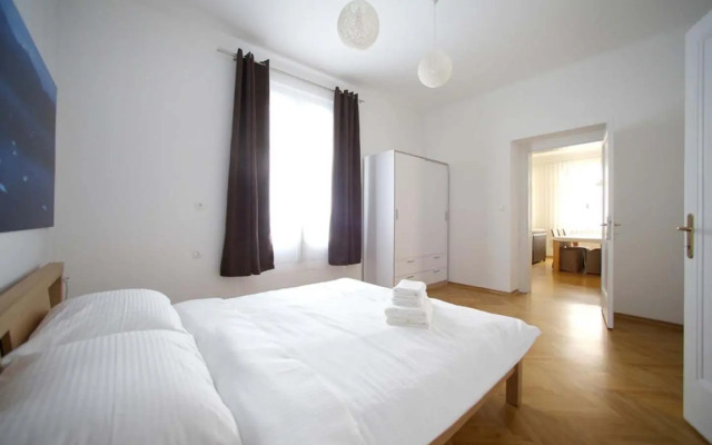 Skyscraper Apartment Tour As