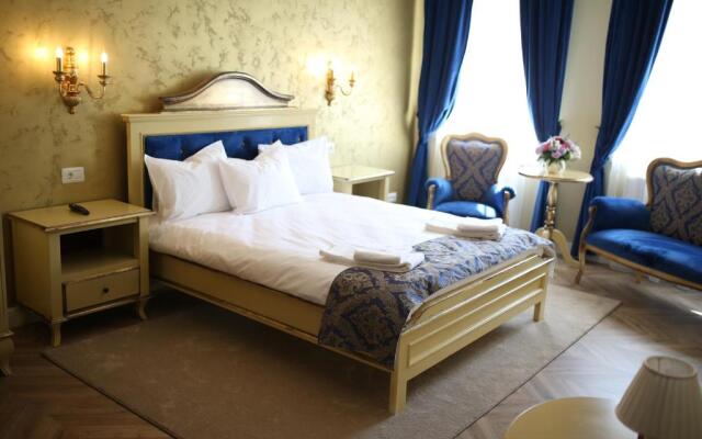 Artisans Boutique Villa