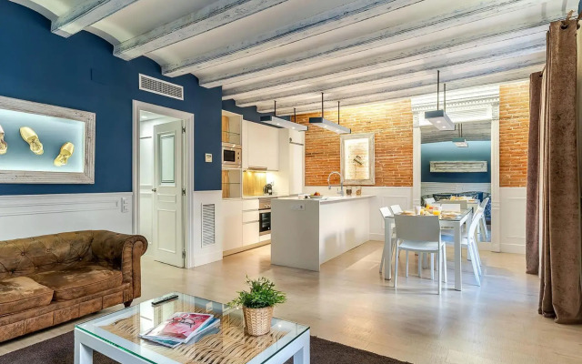 Enjoybcn Colon Apartments