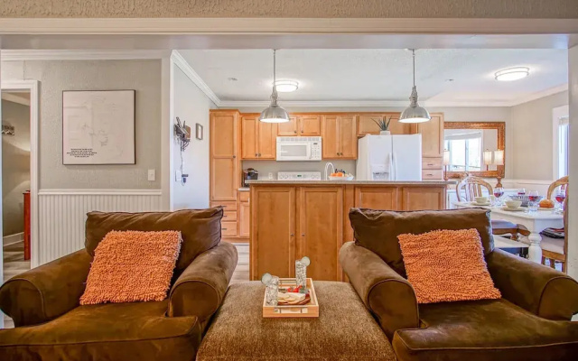 Summit 107b 3Br Condo