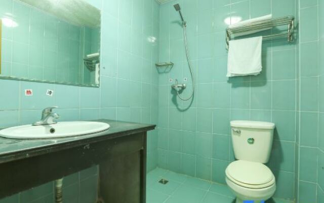 Changxing Zhenxu Hotel