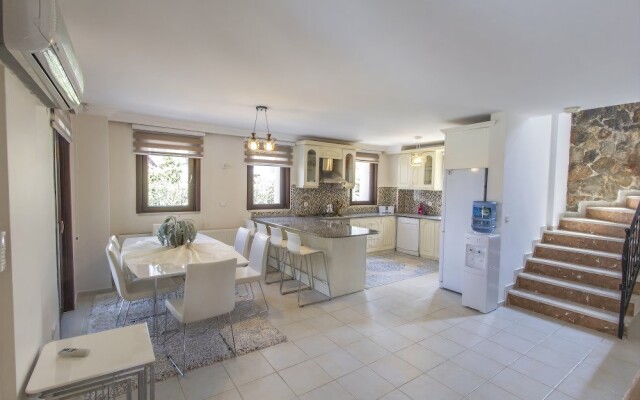 Villa Siesta by Villamnet