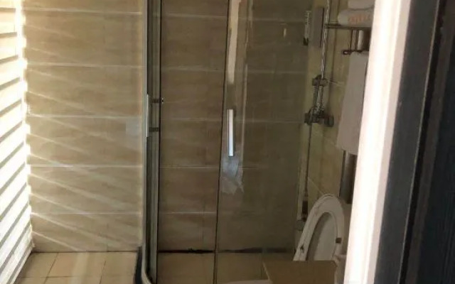 Junyu Business Hotel