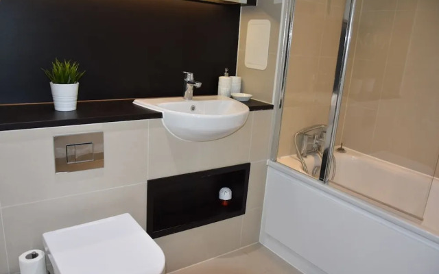 Greenwich 2 bed Apartment