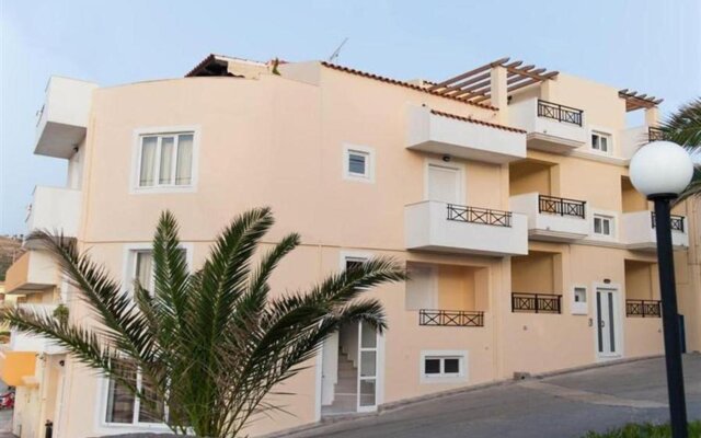 Castello Apartments-Crete Residences