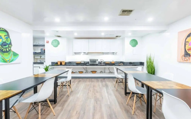 The Mansfield ( Closed)