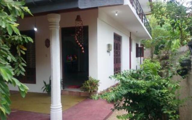 Kavirose Holiday Home