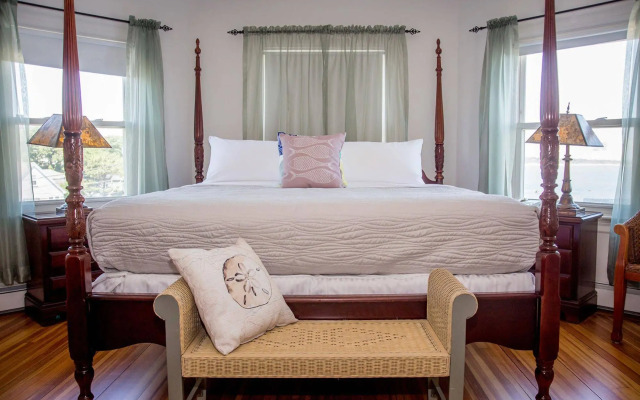 Ocean Rose Inn