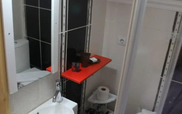 Tom Square Boutique Hotel