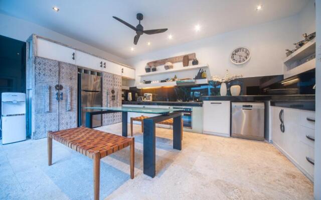 Bathhouse Executive Residence