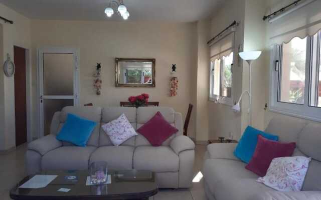 Carolyn Villa , Ayia Napa