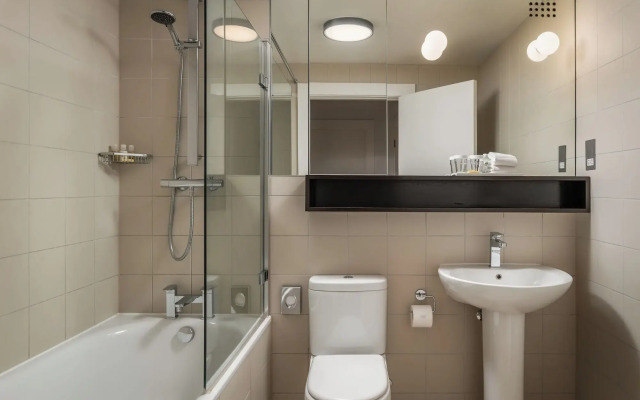 Monarch House Serviced Apartments