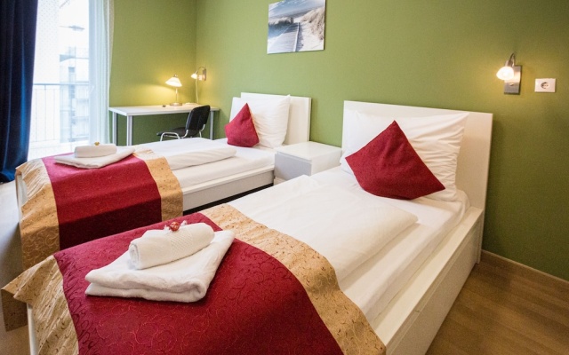 Twin room (twin beds)