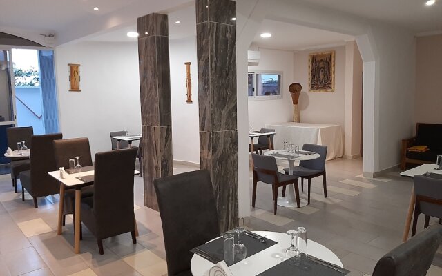 Residence Hoteliere Flana B