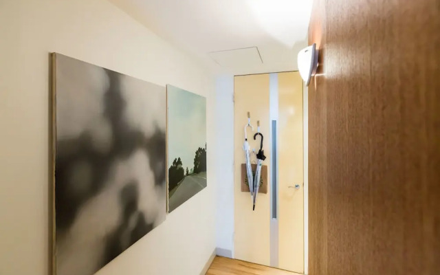 GEM, 1BDR Melbourne Apartment