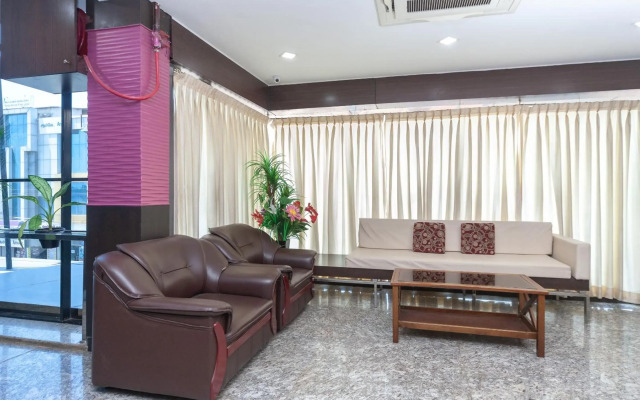 Hotel Sumi Palace