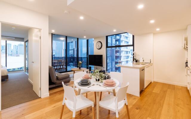 Airtrip Apartment on Manning St