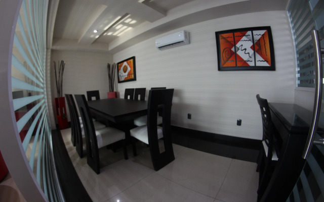 Hotel Portonovo Plaza Malecón