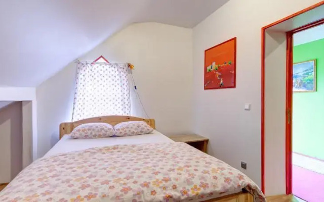 Travellers Beach Hostel