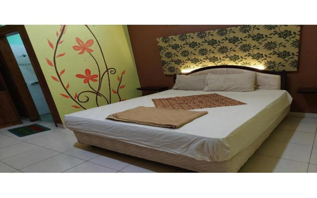 Hotel O Solo Near RS Jih Solo Formerly Azifa Inn – Guest Rooms – Surakarta