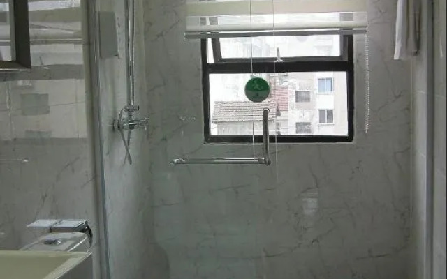 Grand view Yijia Hotel (Yuan 'an Mingfeng Store)