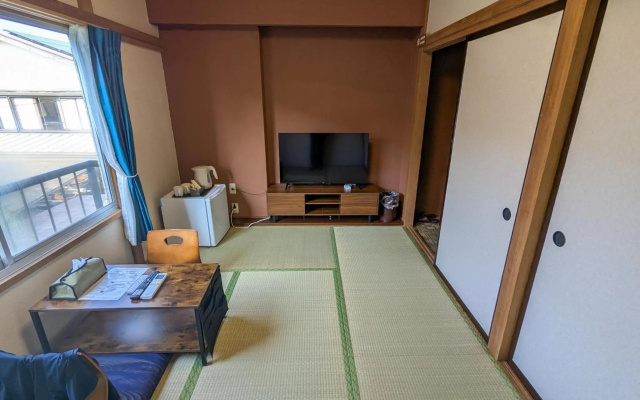 Guesthouse Hiiragi – Guest Rooms – Yamanakako