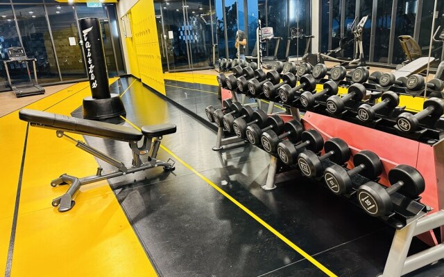 Neu Suites by Moonlight