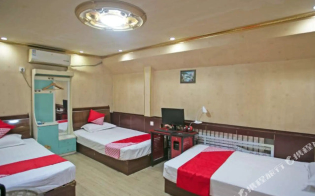 Zhongyi Hostel
