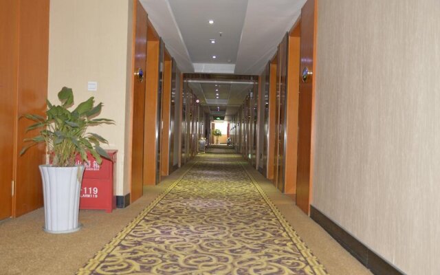 Chengdu Konggang First Class Hotel
