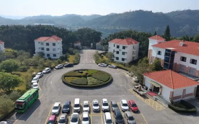 Yue Feng Yuan Hotel