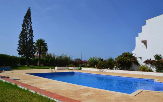 Apartment Julio Pomar, swimming pool