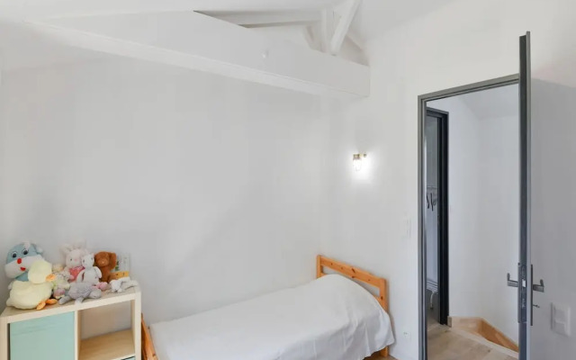 Villa in Lanton Near the Coast