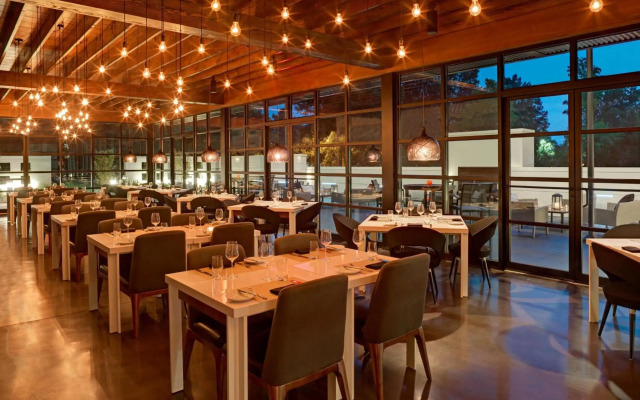 Le Meridien Atlanta Perimeter by Marriott