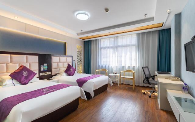 Rong Le Business Hotel