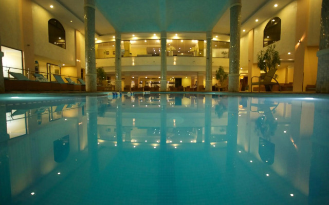 Getfam Hotel
