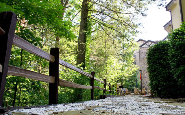 Gatlinburg Town Square by Exploria Resorts