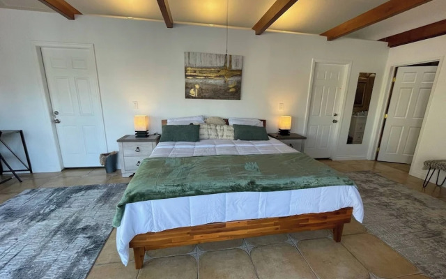 Paradise Vacation Estate Near Universal Studios