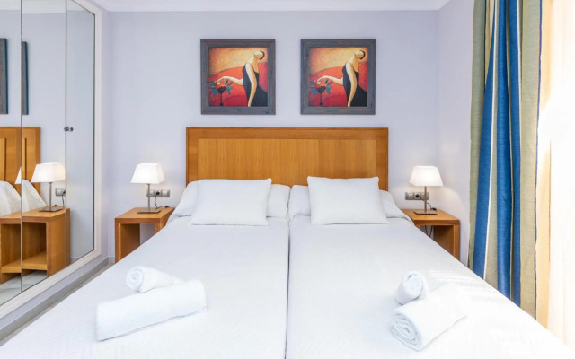 2 Habs Buena terraza con BBQ - WiFi, Piscina