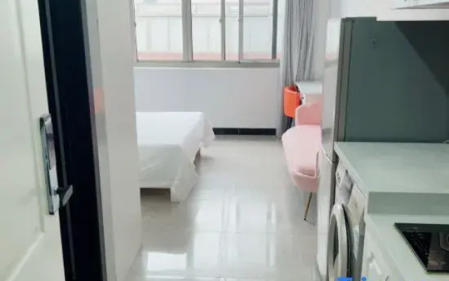 Luhang Apartment