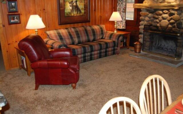 RedAwning Cabin #27 Raccoon Hollow