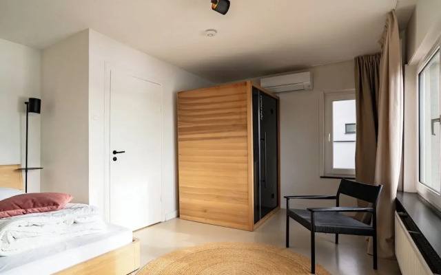 Maas Suites - The River House