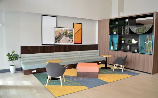 Holiday Inn Edmonton South - Evario Events by IHG