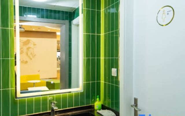 Lihe Hotel