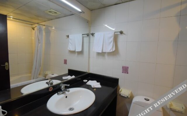 Liyang Hotel