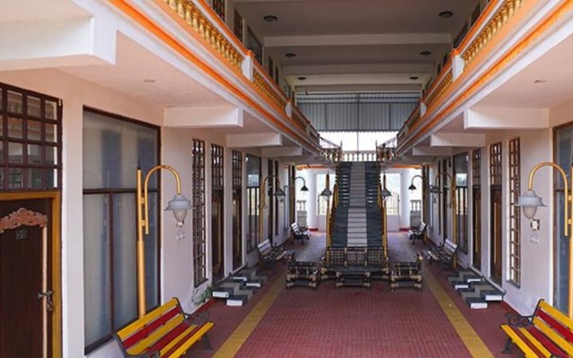 FabHotel Prime Indeedcare